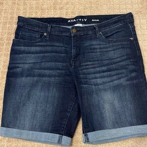 Woman’s plus size shorts